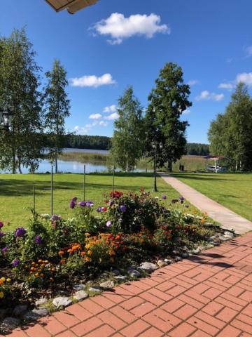 Wonderful Cottage By The Lake Hautjarvi 외부 사진